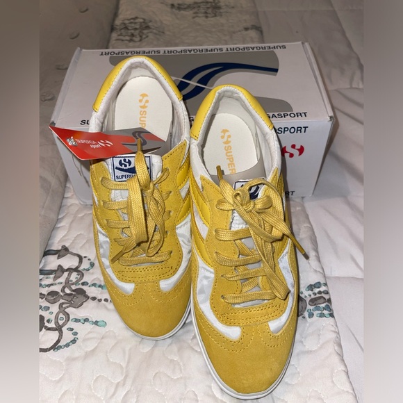 Superga Shoes - Picture 2 of 7